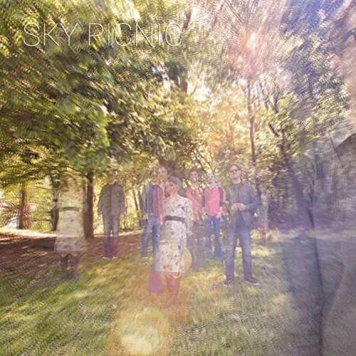 Cover for Sky Picnic · Her Dawn Wardrobe (CD) (2015)